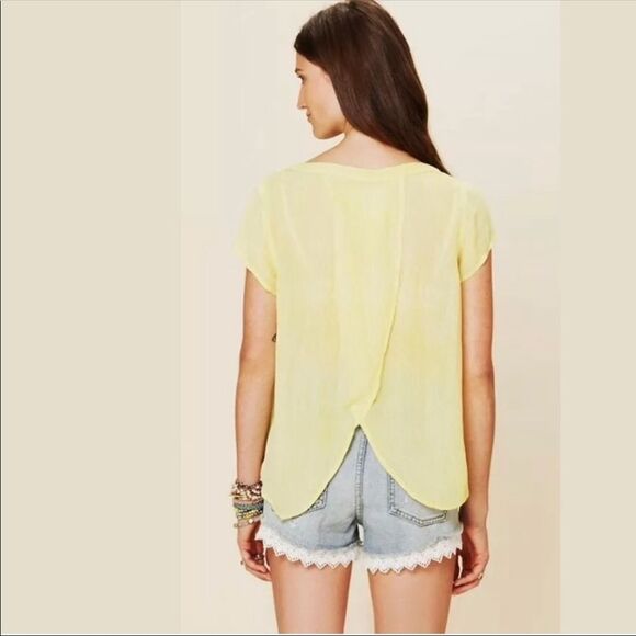 WE THE FREE “SPELLBOUND” SEMI-SHEER BUTTON DOWN CAP-SLEEVE TOP WOMENS SMALL - Picture 7 of 12